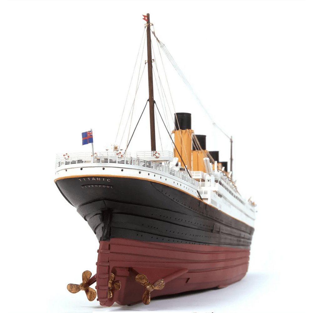Maquette du Titanic 1/250 à construire de la marque Amati