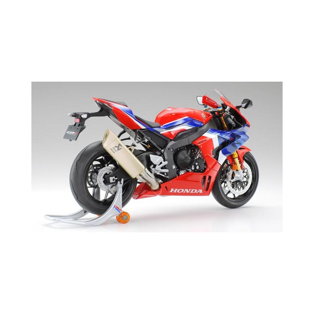 Retrouvez des Maquettes motos 1/12 en ligne