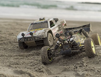 Voiture télécommandée thermique tout terrain 4x4